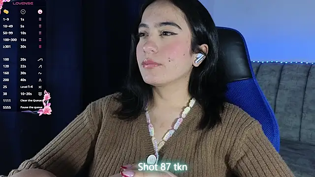 Snapshot of ZaraDames_ chatting on 2, 7, 2026 ZaraDames online show from 2, 7, 2026