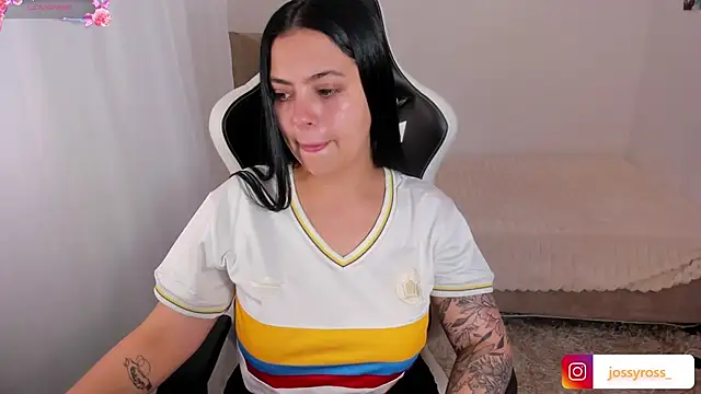 Victoryyy  online show from 9, 9, 2025