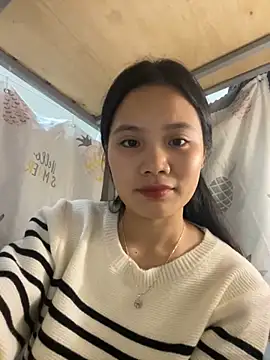 Snapshot of Be-MyMy chatting on 19, 2, 2025 Be-MyMy online show from 19, 2, 2025