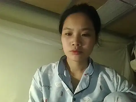 Snapshot of Be-MyMy chatting on 2, 11, 2025 Be-MyMy online show from 2, 11, 2025