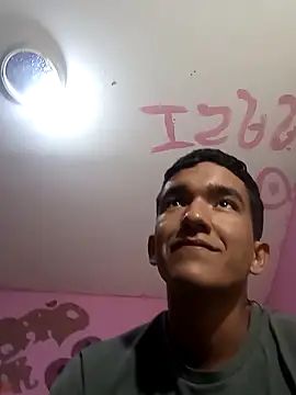 Sweetiefoxxx online show from 10, 3, 2025