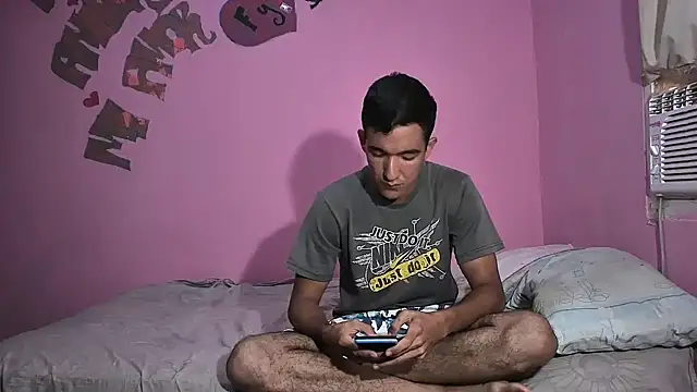 Sweetiefoxxx online show from 12, 3, 2025