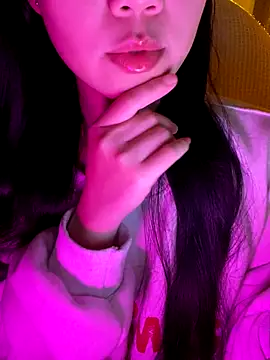 Snapshot of minmin2kk5 chatting on 7, 11, 2025 minmin2kk5 online show from 7, 11, 2025