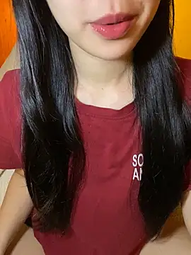 Snapshot of minmin2kk5 chatting on 13, 11, 2025 minmin2kk5 online show from 13, 11, 2025