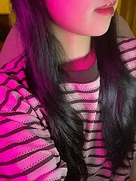 Snapshot of minmin2kk5 chatting on 30, 11, 2025 minmin2kk5 online show from 30, 11, 2025