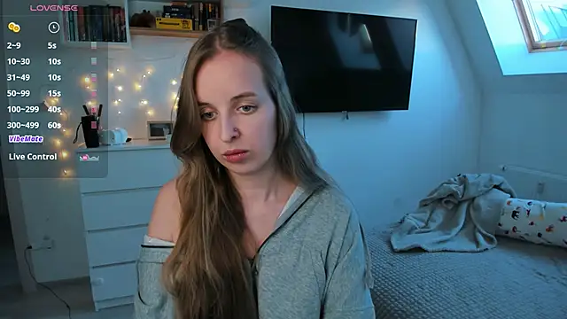 violet blue eyes online show from 20, 3, 2026