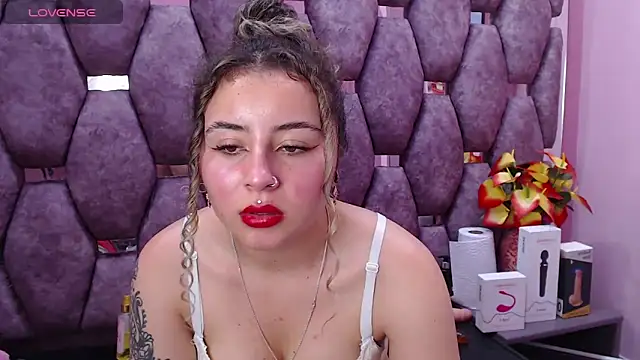 Snapshot of celeste_blue69 chatting on 16, 1, 2025 celeste blue69 online show from 16, 1, 2025