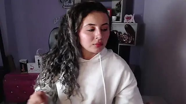 Snapshot of celeste_blue69 chatting on 23, 2, 2025 celeste blue69 online show from 23, 2, 2025