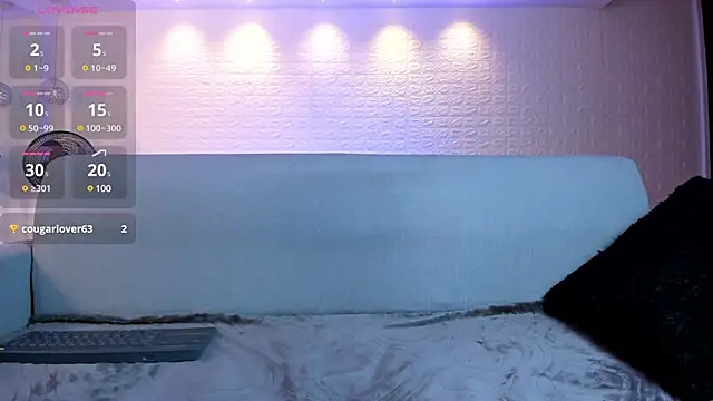 violet scott online show from 17, 1, 2025