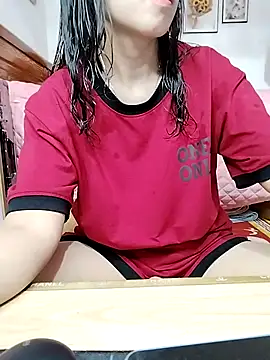 cream1299 online show from 7, 11, 2025