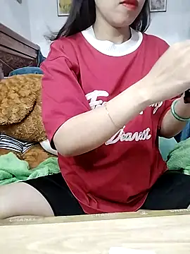 Snapshot of cream1299 chatting on 15, 1, 2026 cream1299 online show from 15, 1, 2026