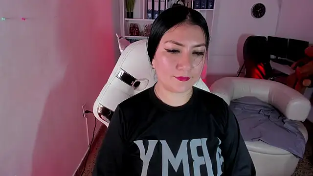 Snapshot of katya_nt chatting on 18, 11, 2025 katya nt online show from 18, 11, 2025