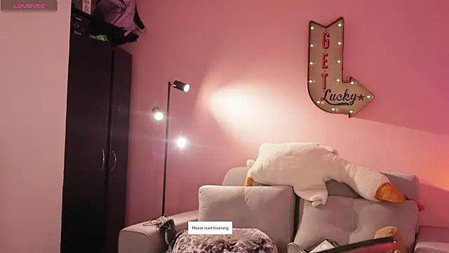 Snapshot of srtaliz chatting on 6, 11, 2025 srtaliz online show from 6, 11, 2025