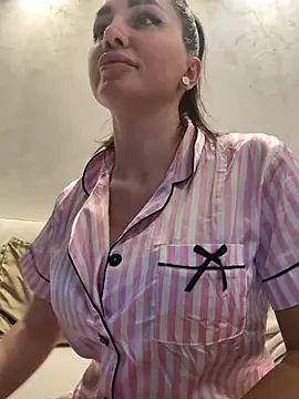 JustinneJade online show from 7, 2, 2025