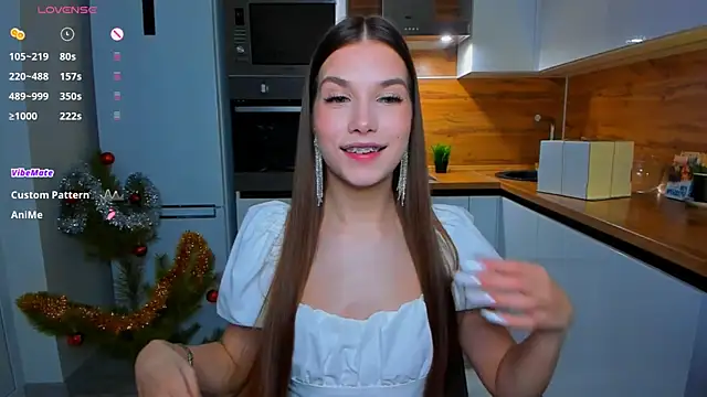  Eva Lee online show from 20, 12, 2024