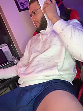 Snapshot of Joker19196 chatting on 21, 10, 2025 Joker19196 online show from 21, 10, 2025