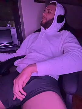 Snapshot of Joker19196 chatting on 23, 11, 2025 Joker19196 online show from 23, 11, 2025