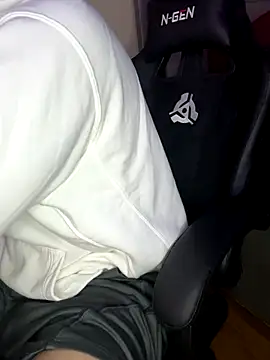 Snapshot of Joker19196 chatting on 27, 11, 2025 Joker19196 online show from 27, 11, 2025