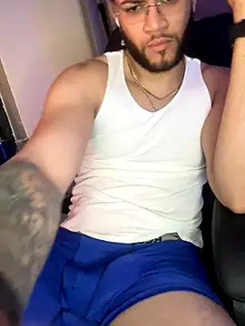 Snapshot of Joker19196 chatting on 2, 12, 2025 Joker19196 online show from 2, 12, 2025