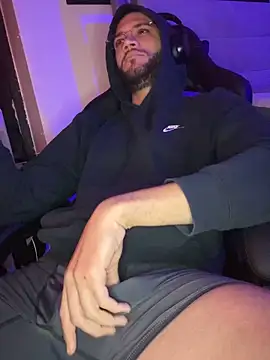 Snapshot of Joker19196 chatting on 14, 12, 2025 Joker19196 online show from 14, 12, 2025