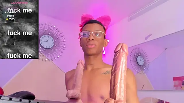 Tiffany Valentine15 online show from 28, 11, 2025