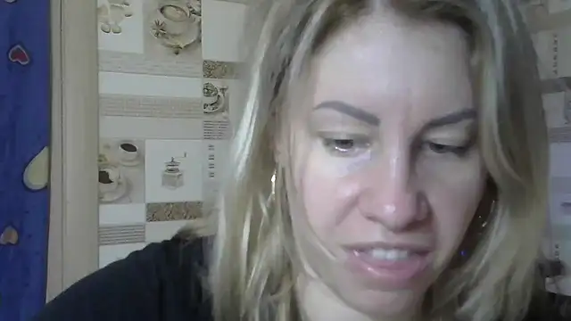 TherestlessKitty online show from 30, 12, 2024