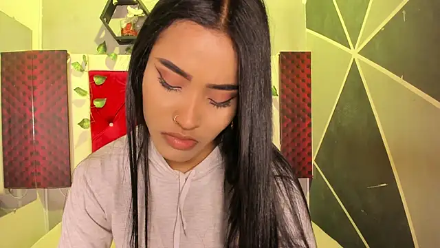 Karoll014 online show from 5, 2, 2026