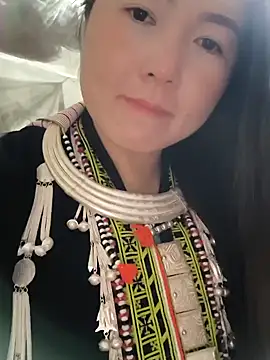 Snapshot of Sweetlove_77 chatting on 5, 1, 2025 Sweetlove 77 online show from 5, 1, 2025