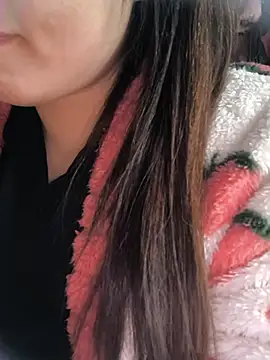 Snapshot of Sweetlove_77 chatting on 6, 1, 2025 Sweetlove 77 online show from 6, 1, 2025