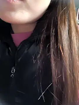 Snapshot of Sweetlove_77 chatting on 8, 1, 2025 Sweetlove 77 online show from 8, 1, 2025