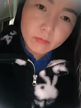 Snapshot of Sweetlove_77 chatting on 10, 1, 2025 Sweetlove 77 online show from 10, 1, 2025