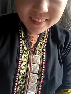 Snapshot of Sweetlove_77 chatting on 1, 2, 2025 Sweetlove 77 online show from 1, 2, 2025