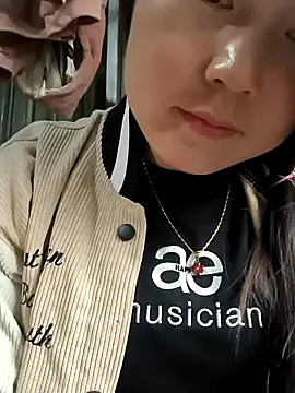 Snapshot of Sweetlove_77 chatting on 18, 2, 2025 Sweetlove 77 online show from 18, 2, 2025