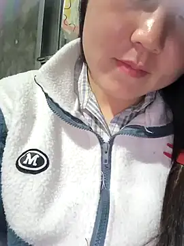 Snapshot of Sweetlove_77 chatting on 23, 2, 2025 Sweetlove 77 online show from 23, 2, 2025