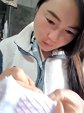 Snapshot of Sweetlove_77 chatting on 24, 2, 2025 Sweetlove 77 online show from 24, 2, 2025