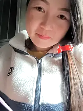 Snapshot of Sweetlove_77 chatting on 25, 2, 2025 Sweetlove 77 online show from 25, 2, 2025