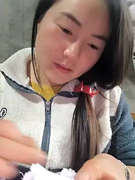 Snapshot of Sweetlove_77 chatting on 25, 2, 2025 Sweetlove 77 online show from 25, 2, 2025