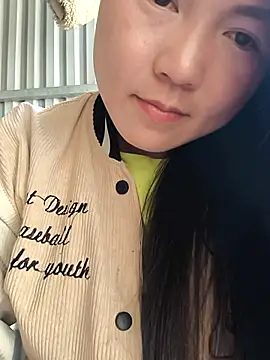 Snapshot of Sweetlove_77 chatting on 3, 3, 2025 Sweetlove 77 online show from 3, 3, 2025