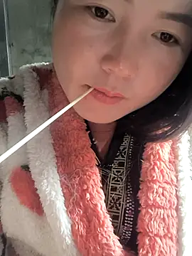 Snapshot of Sweetlove_77 chatting on 9, 3, 2025 Sweetlove 77 online show from 9, 3, 2025