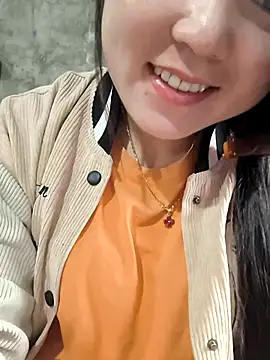 Snapshot of Sweetlove_77 chatting on 11, 3, 2025 Sweetlove 77 online show from 11, 3, 2025