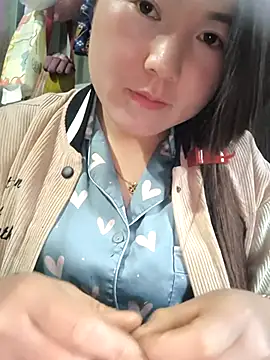 Snapshot of Sweetlove_77 chatting on 13, 3, 2025 Sweetlove 77 online show from 13, 3, 2025