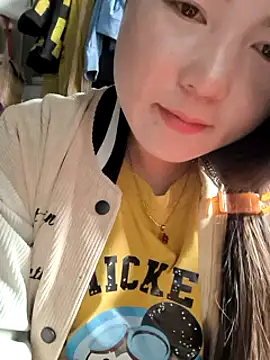 Snapshot of Sweetlove_77 chatting on 20, 3, 2025 Sweetlove 77 online show from 20, 3, 2025