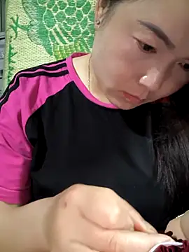 Snapshot of Sweetlove_77 chatting on 14, 9, 2025 Sweetlove 77 online show from 14, 9, 2025