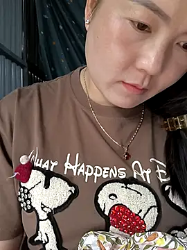 Snapshot of Sweetlove_77 chatting on 26, 9, 2025 Sweetlove 77 online show from 26, 9, 2025