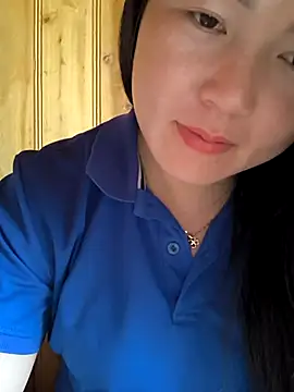 Snapshot of Sweetlove_77 chatting on 7, 10, 2025 Sweetlove 77 online show from 7, 10, 2025