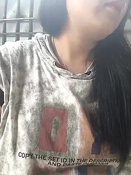 Snapshot of Sweetlove_77 chatting on 10, 11, 2025 Sweetlove 77 online show from 10, 11, 2025