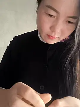 Snapshot of Sweetlove_77 chatting on 30, 11, 2025 Sweetlove 77 online show from 30, 11, 2025