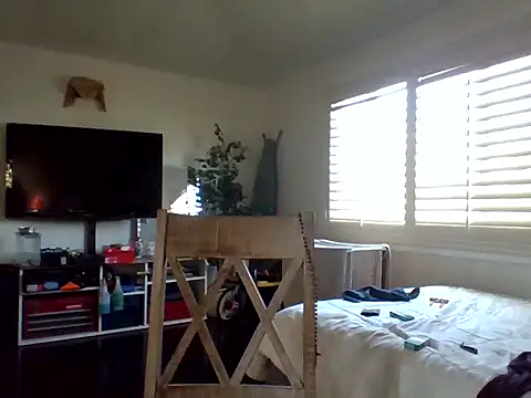 tengocanicas online show from 2, 1, 2025