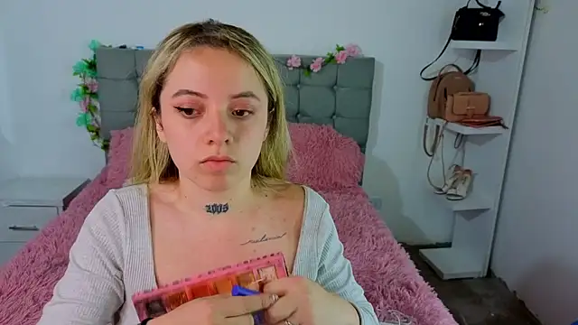 Cristal v 1 online show from 6, 1, 2026