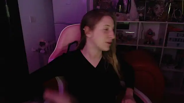 Pinkyladyxxx online show from 4, 1, 2025